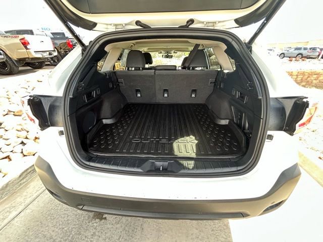 Used 2025 Subaru Outback Onyx Edition image 24