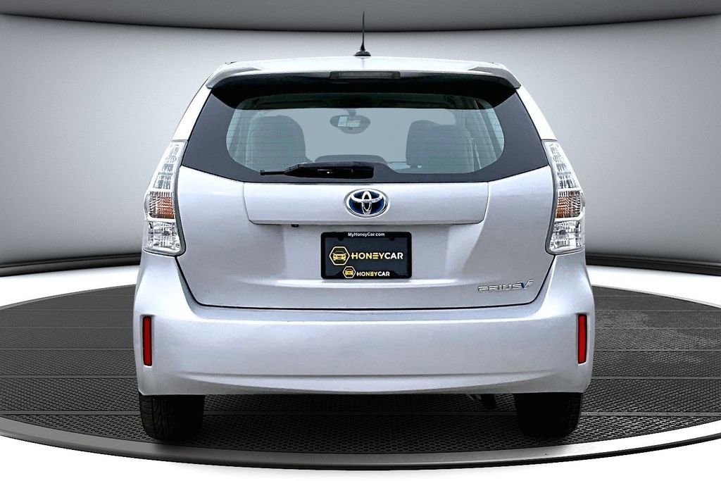 Used 2012 Toyota Prius V Three image 5