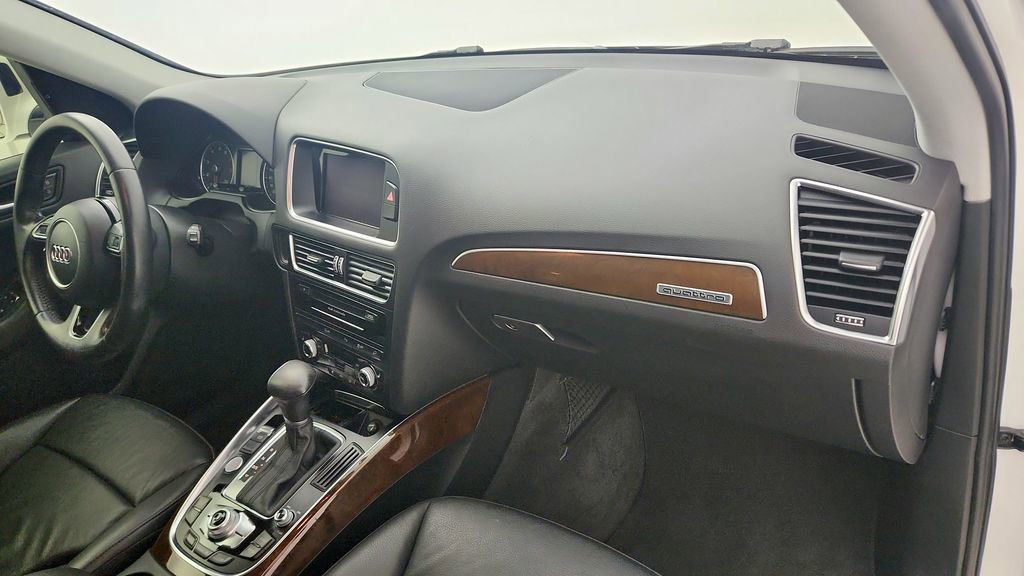 Used 2015 Audi Q5 3.0T Premium Plus w/ Technology Package image 30