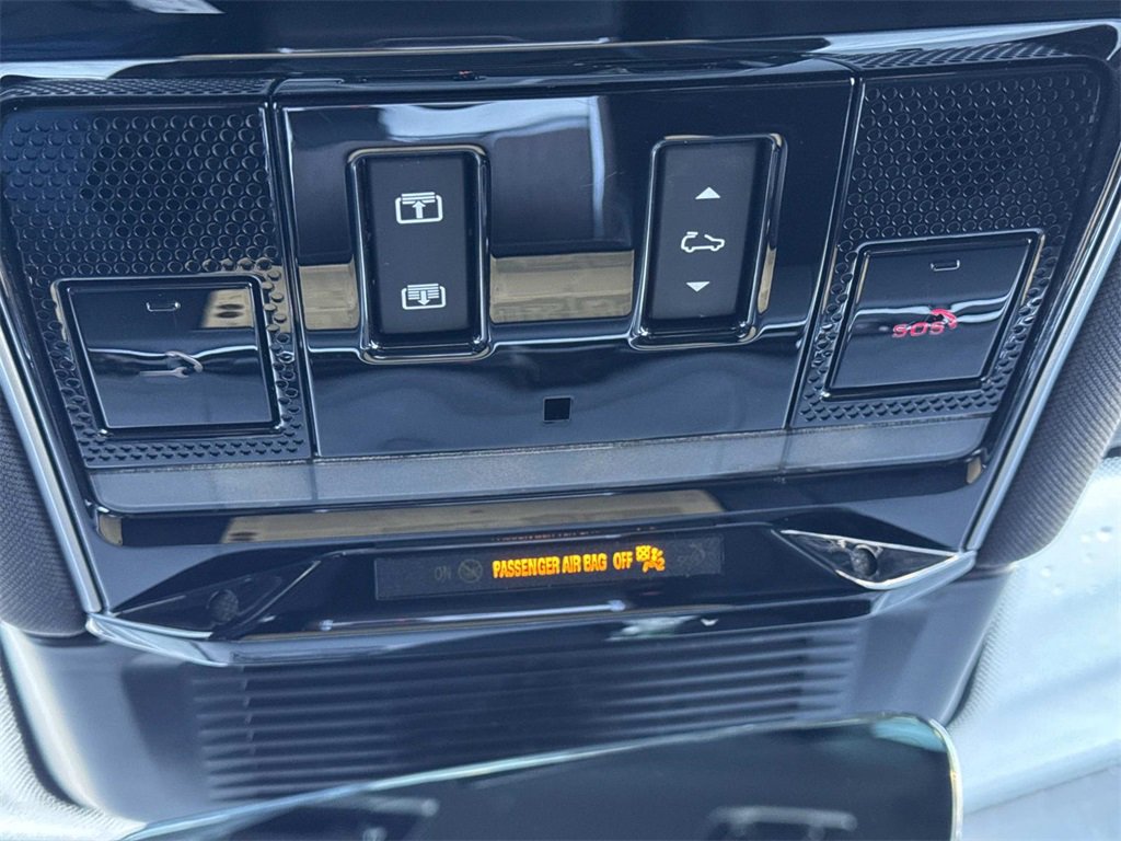 Used 2024 Land Rover Range Rover SE image 19