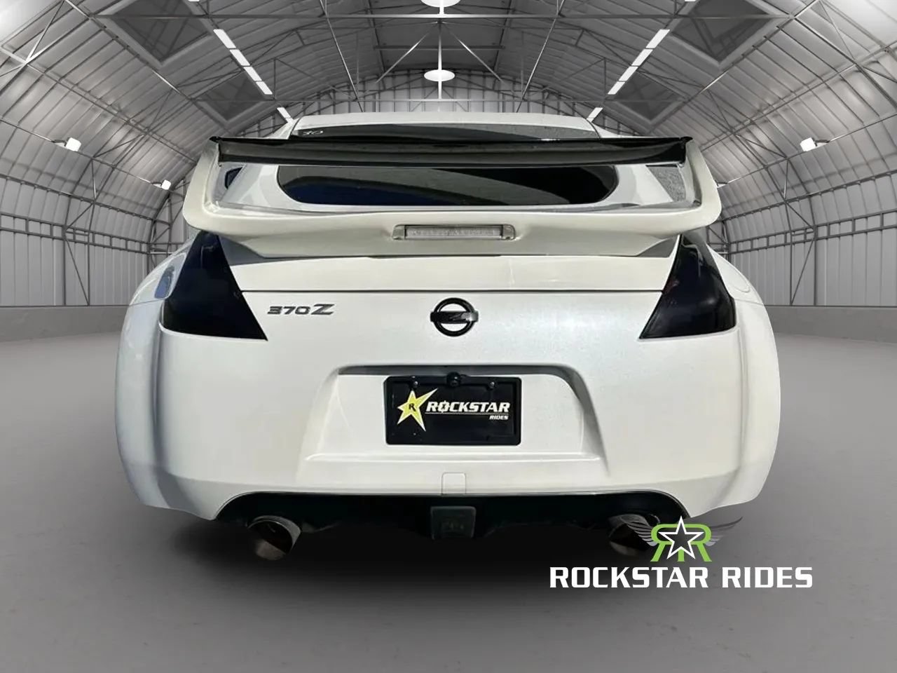 Used 2018 Nissan 370Z Coupe RWD image 7