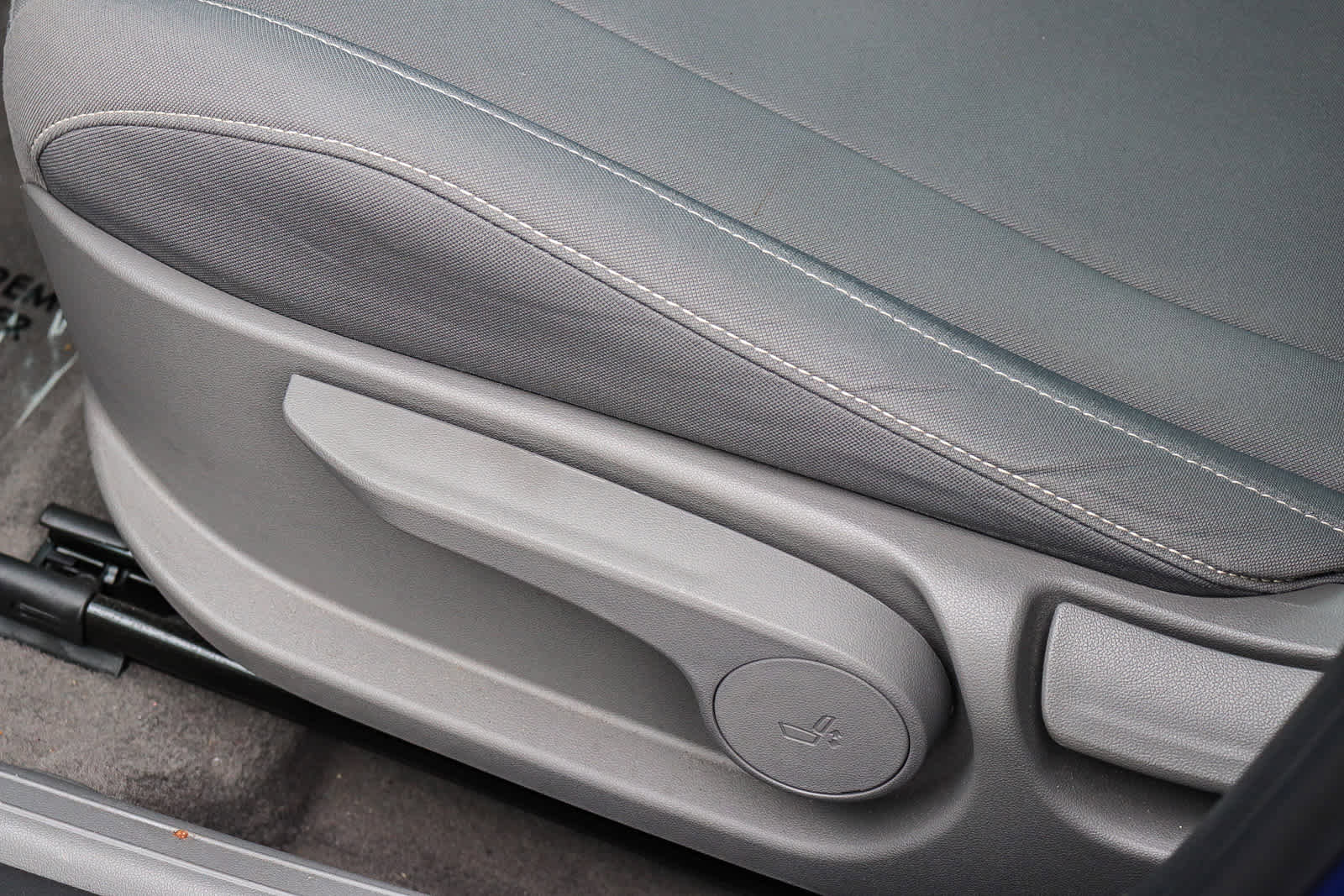 Used 2023 Hyundai Elantra SEL image 26