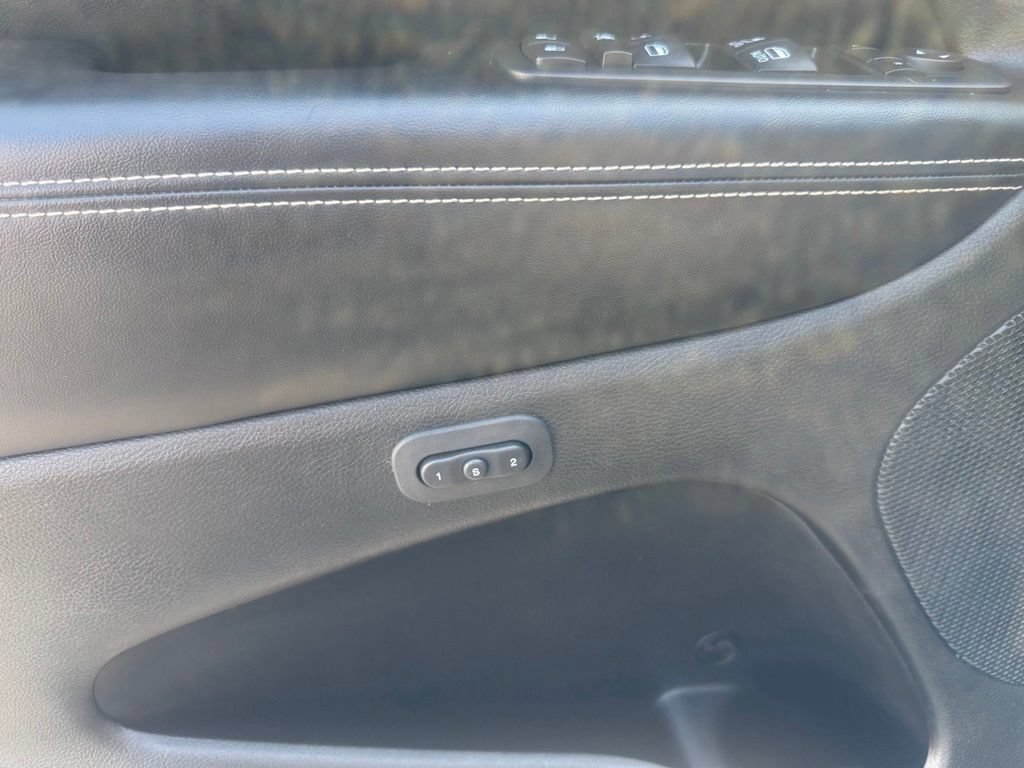 Used 2015 Jeep Grand Cherokee Limited AWD/4WD image 15