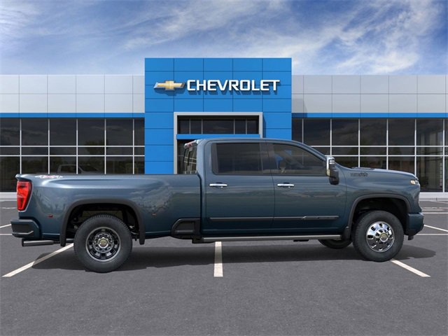 New 2026 Chevrolet Silverado 3500 High Country w/ High Country Premium Package image 3
