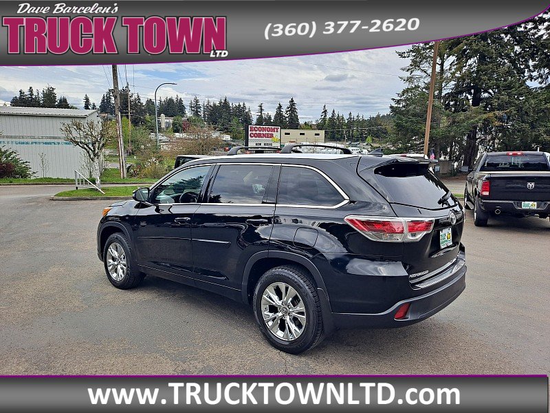 Used 2016 Toyota Highlander XLE w/ Protection Package #3 AWD/4WD image 6