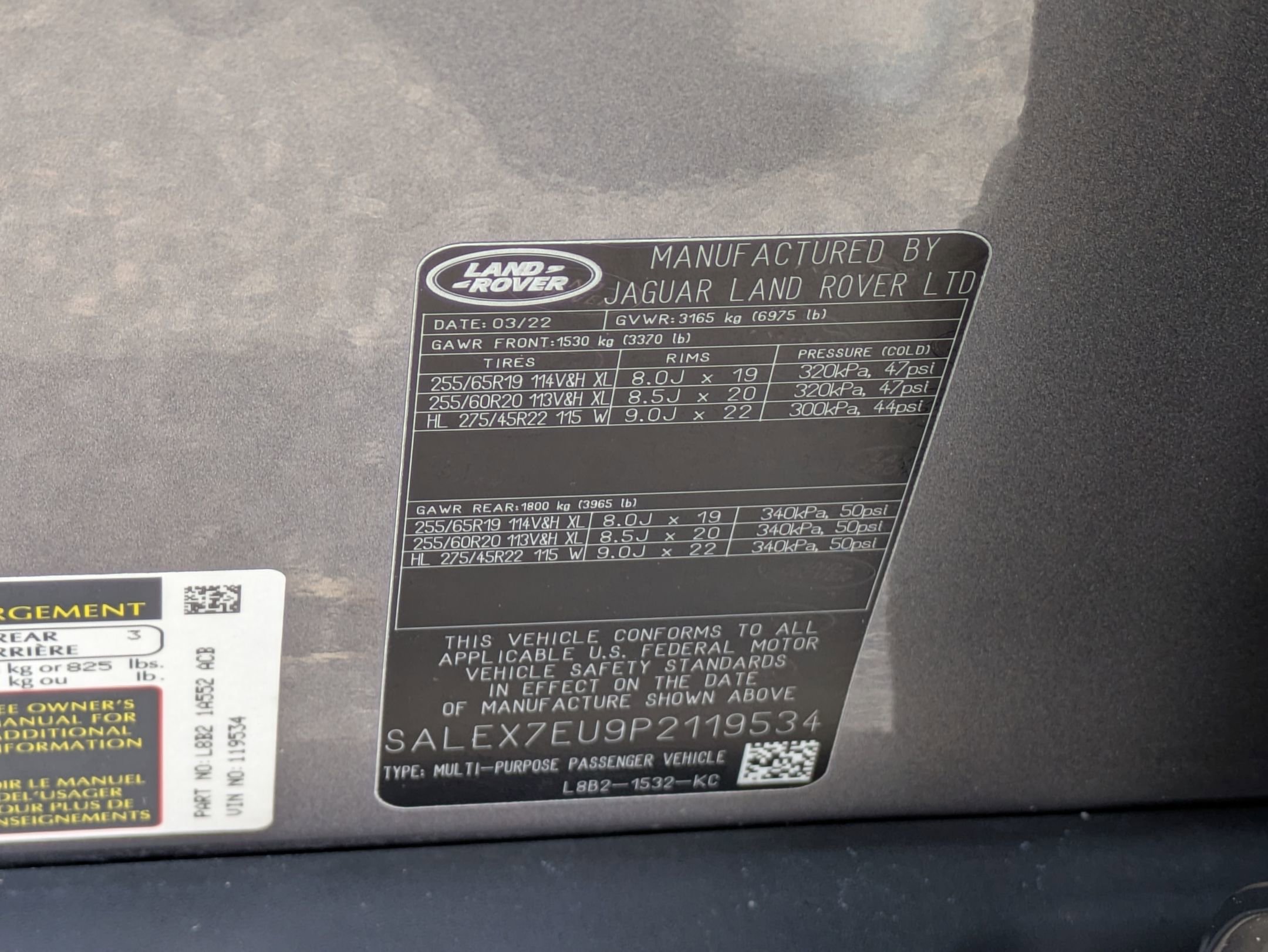 Used 2023 Land Rover Defender 110 X image 36