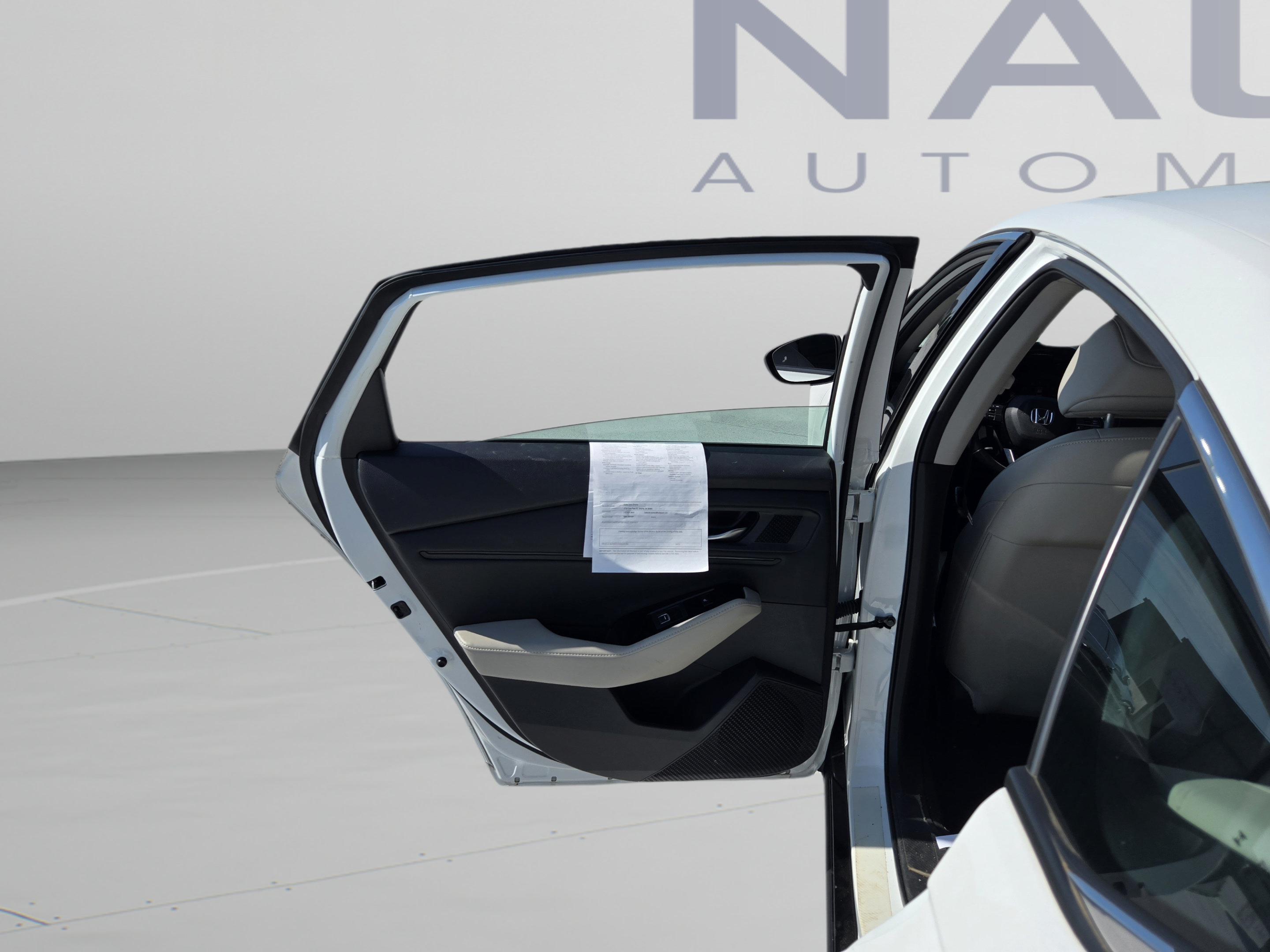 Used 2023 Honda Accord Touring image 18