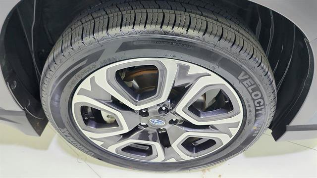 Used 2023 Subaru Ascent Touring AWD/4WD image 37