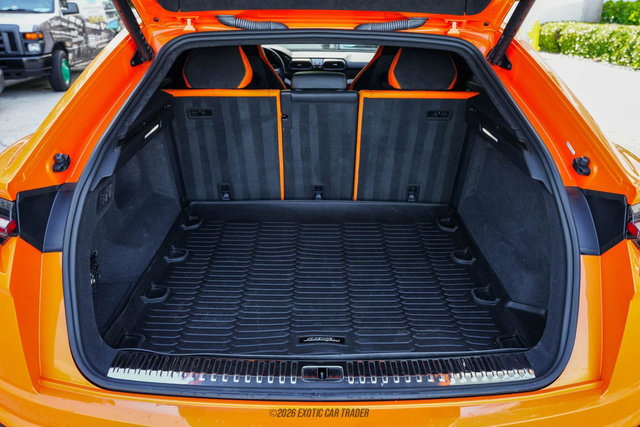 Used 2022 Lamborghini Urus image 69