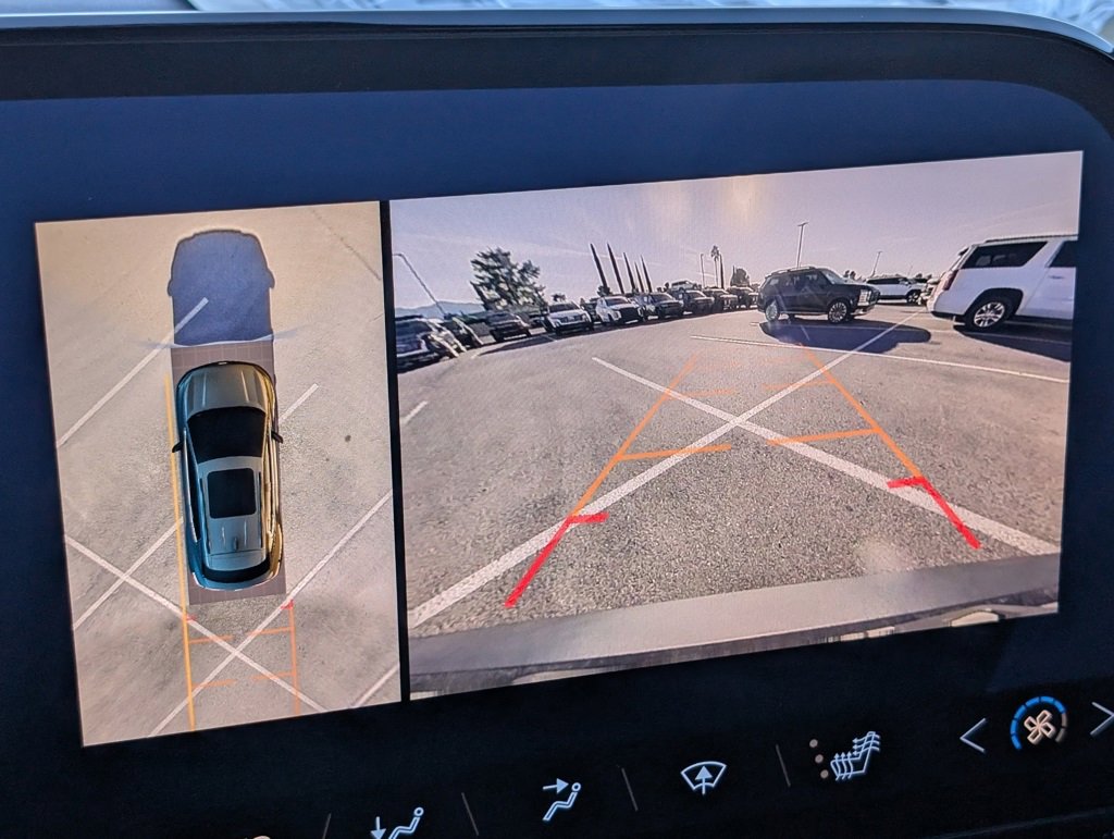 Used 2025 Chevrolet Blazer EV LT image 19