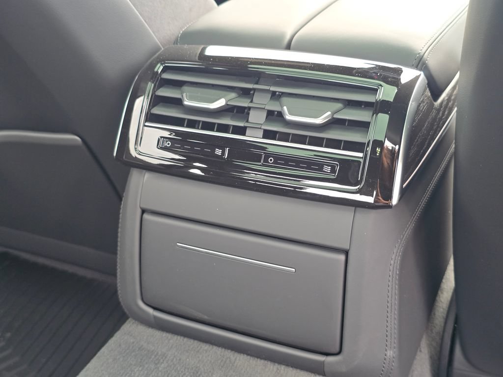New 2026 Audi A8 L 3.0T AWD/4WD image 15