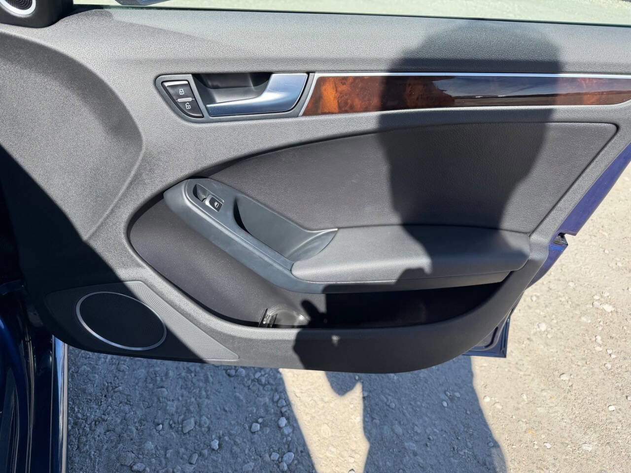 Used 2016 Audi A4 2.0T Premium Plus w/ Technology Package image 21