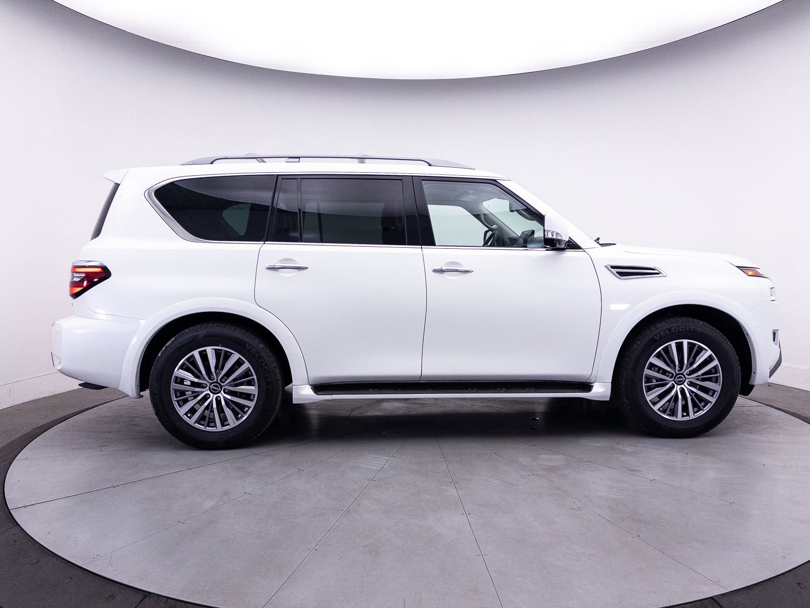Used 2023 Nissan Armada SL w/ Cargo Package RWD image 48