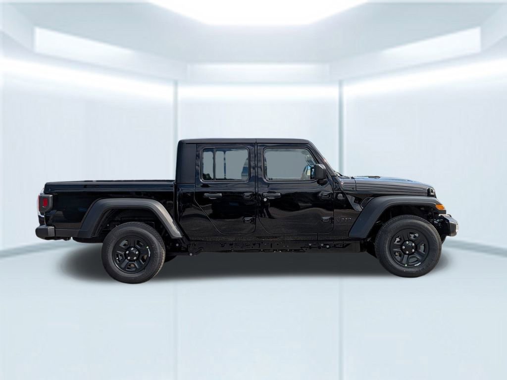 New 2026 Jeep Gladiator Sport AWD/4WD image 8