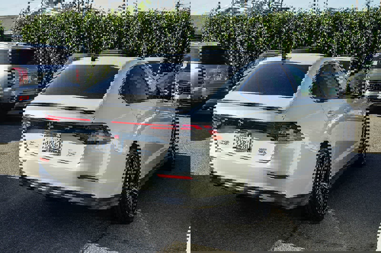 Used 2024 Honda Accord Sport image 4