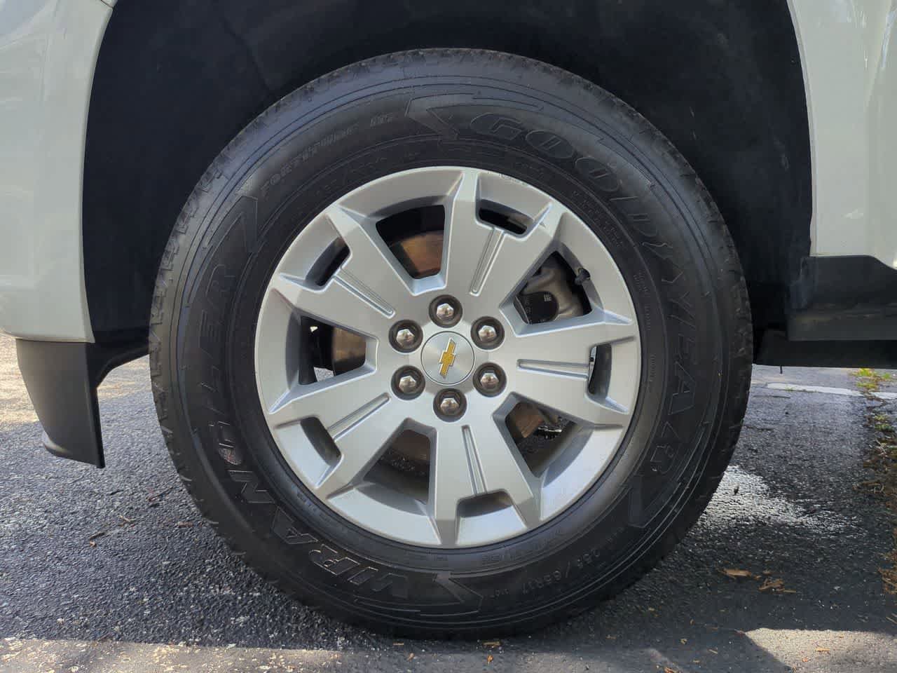Used 2022 Chevrolet Colorado LT w/ Fleet Safety Package RWD image 14