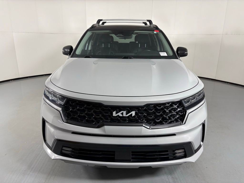 Used 2022 Kia Sorento SX image 3