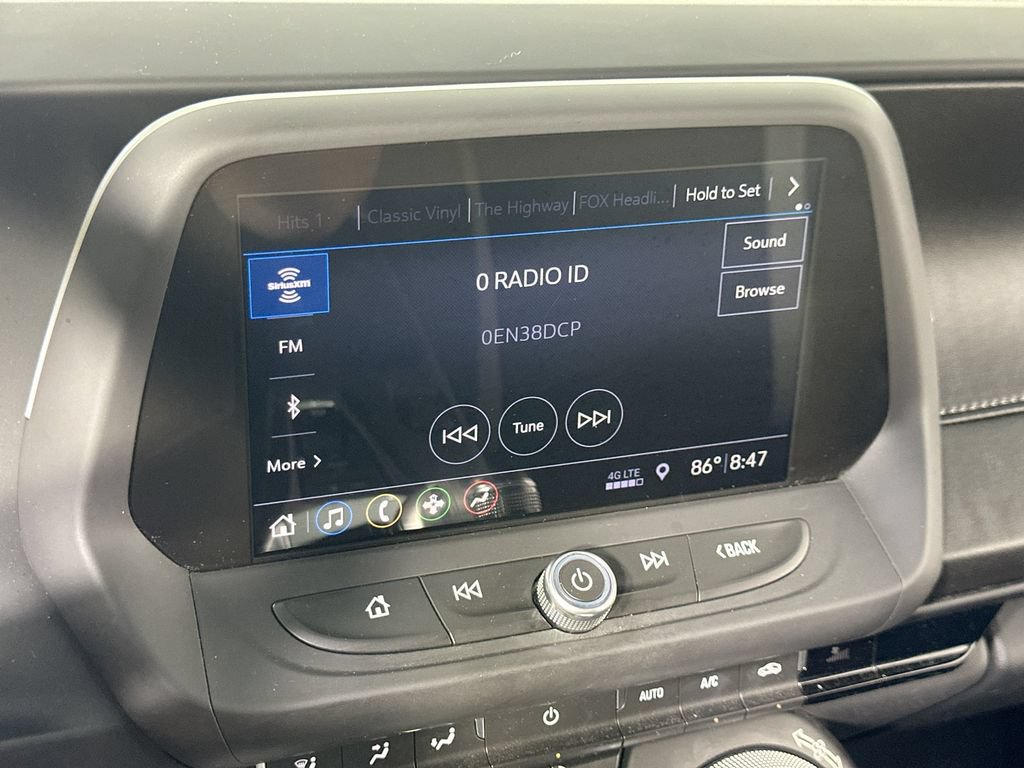Used 2019 Chevrolet Camaro SS RWD image 27