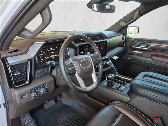 Used 2024 GMC Sierra 1500 Denali AWD/4WD image 10