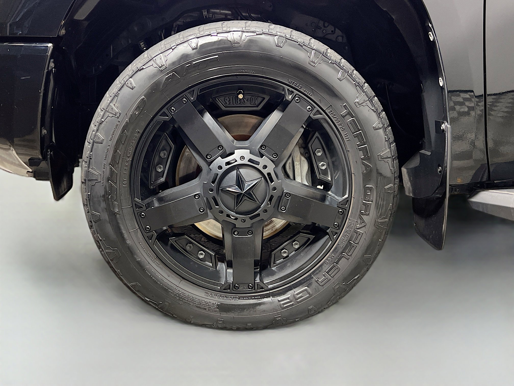 Used 2018 Toyota Tundra SR5 w/ TRD Sport Package AWD/4WD image 14