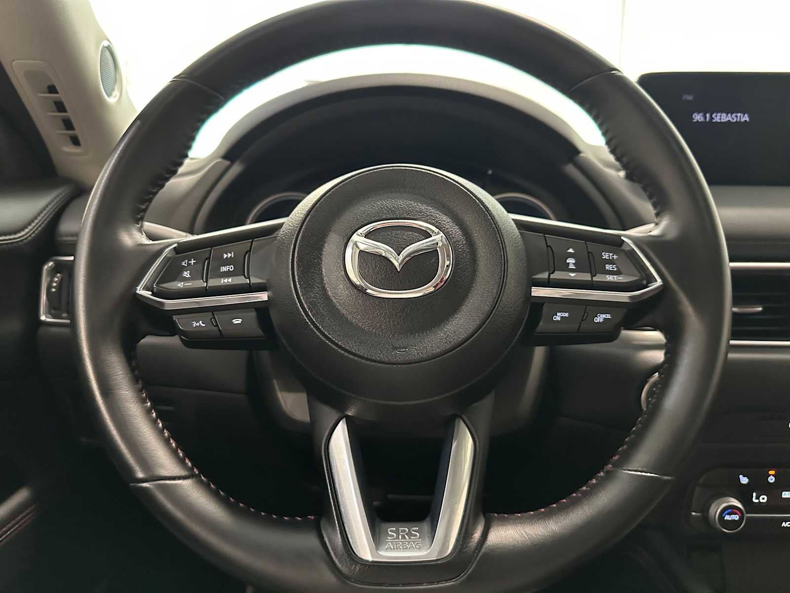 Used 2023 MAZDA CX-5 Carbon Edition image 11