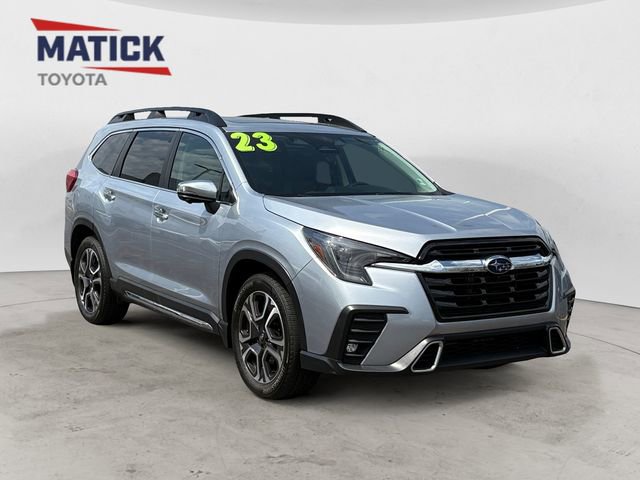 Used 2023 Subaru Ascent Touring AWD/4WD image 1