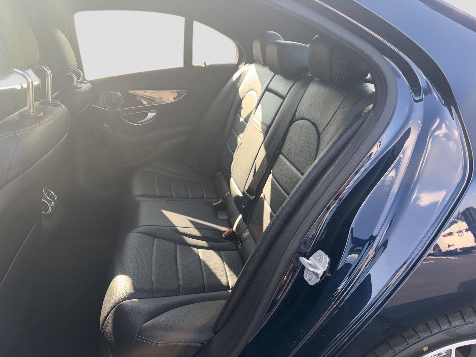 Used 2015 Mercedes-Benz C 300 Sedan image 12