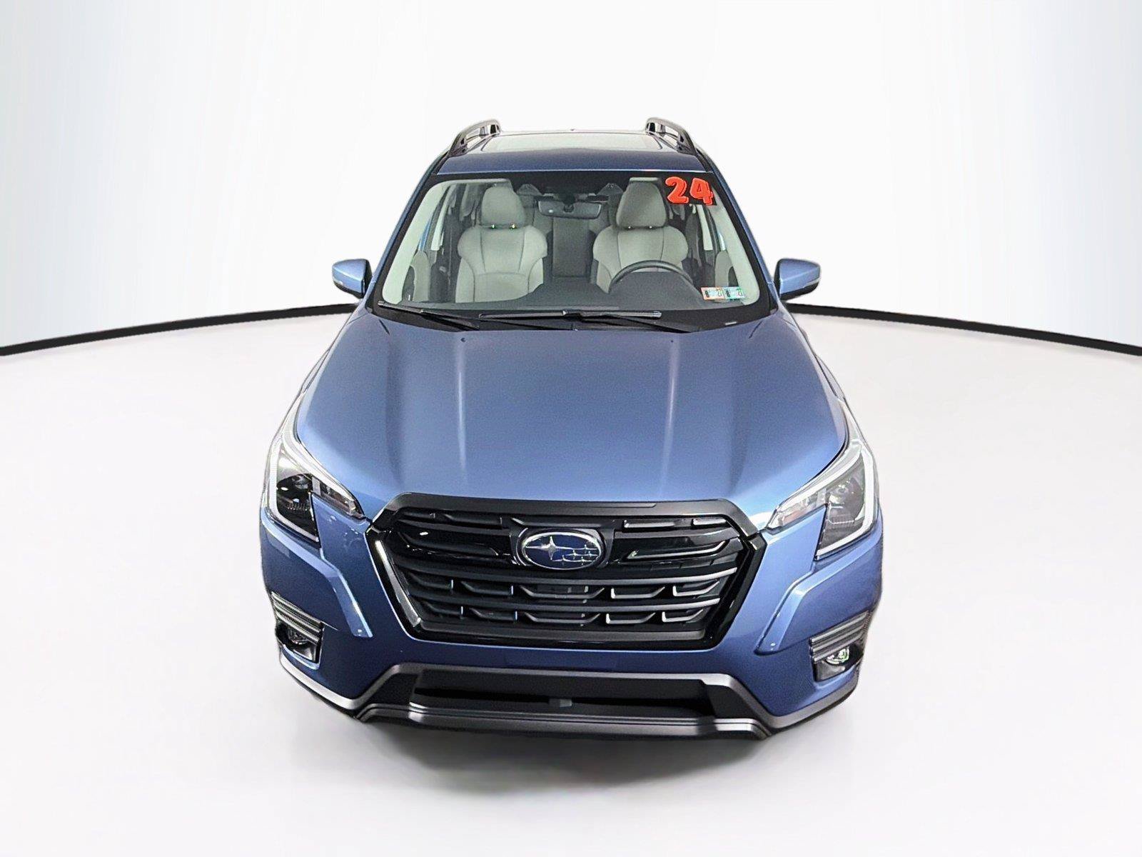 Used 2024 Subaru Forester Limited AWD/4WD image 13