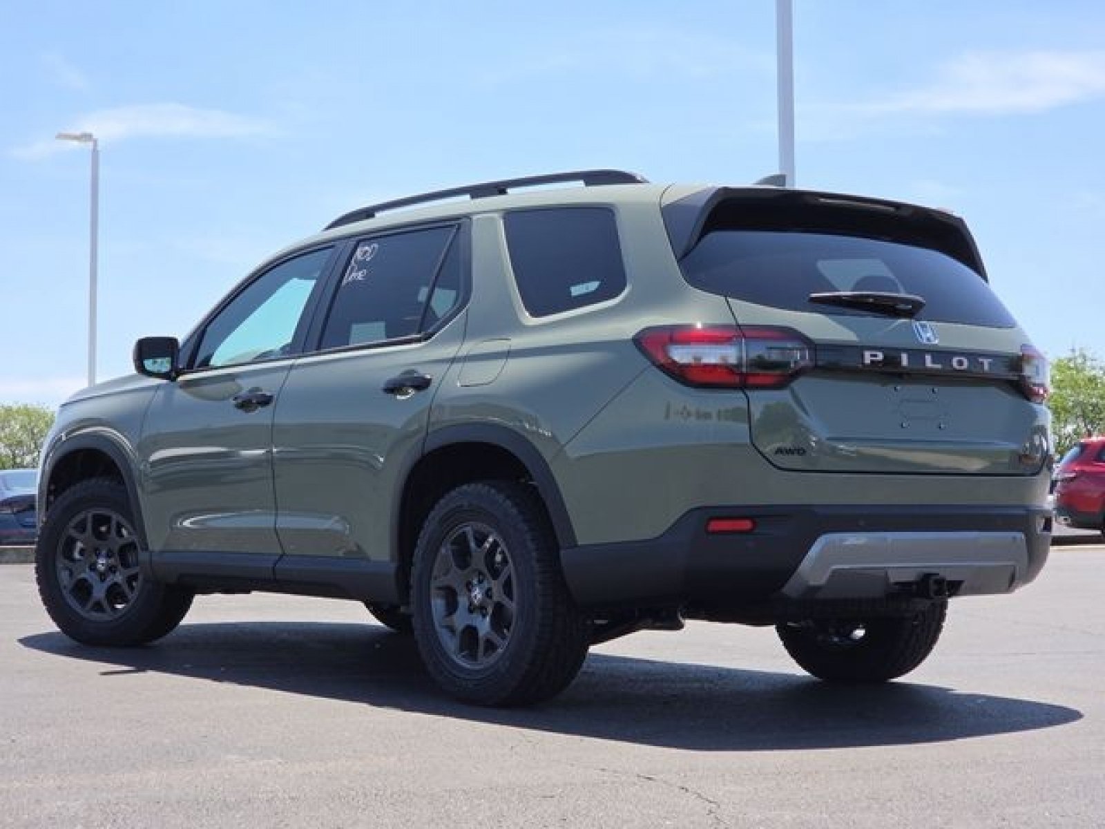 New 2026 Honda Pilot TrailSport image 10