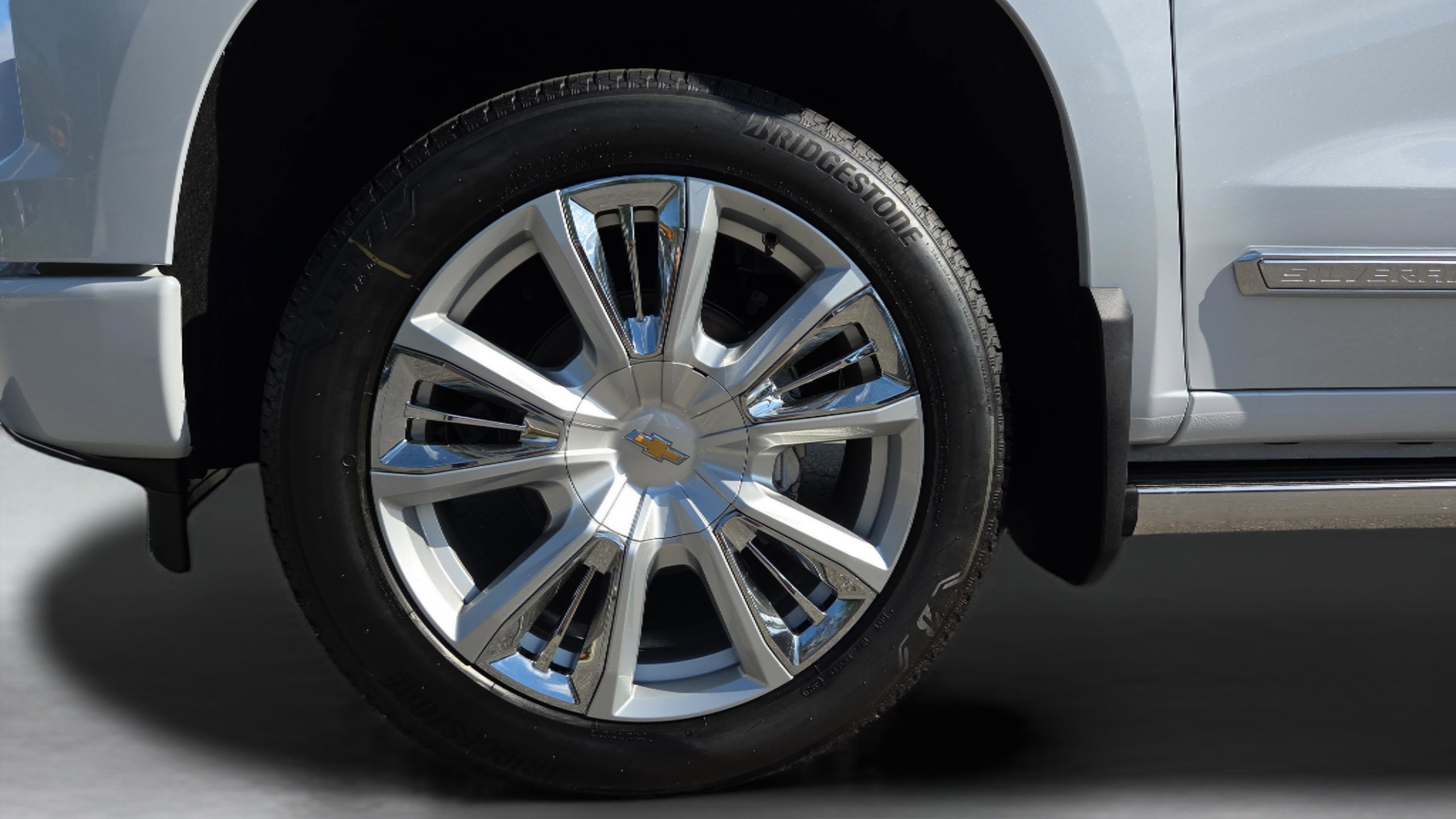 New 2026 Chevrolet Silverado 1500 High Country image 9