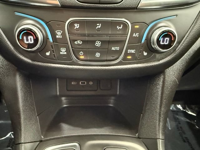 Used 2024 Chevrolet Equinox LT AWD/4WD image 36