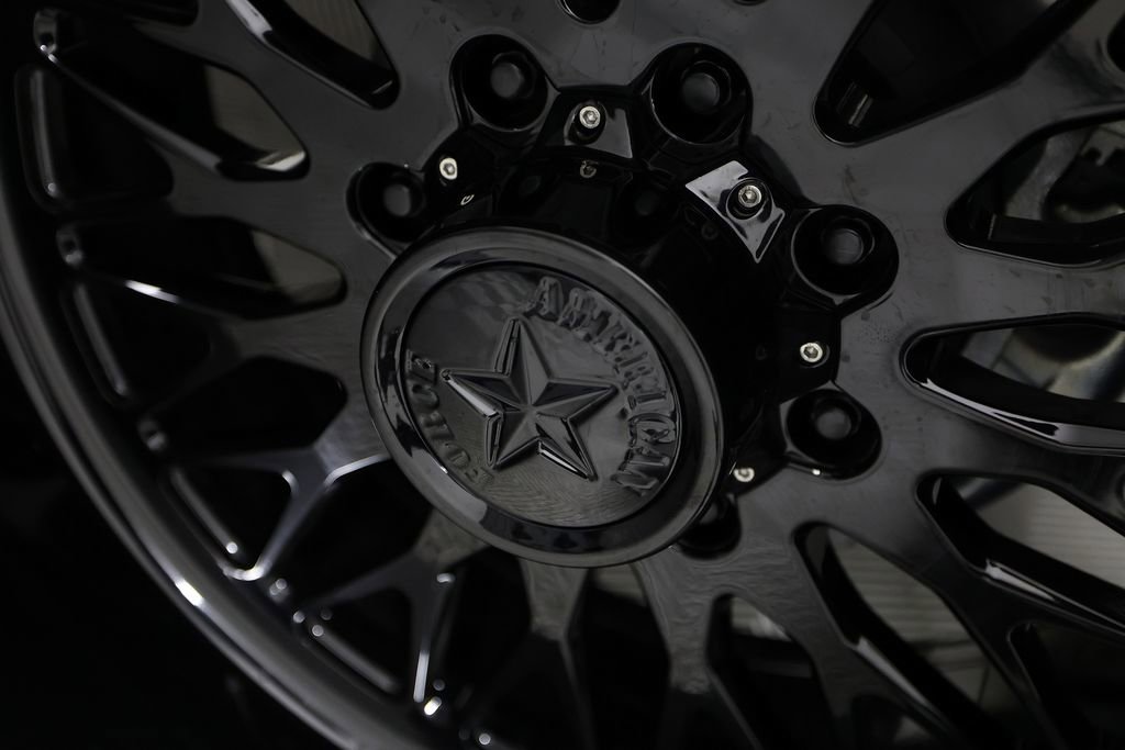 Used 2026 GMC Sierra 2500 AT4X image 53