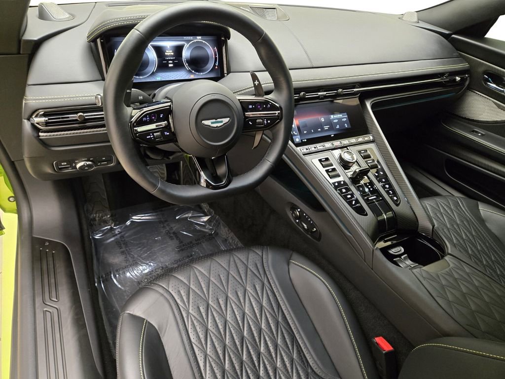 Used 2024 Aston Martin DB12 Coupe RWD image 19