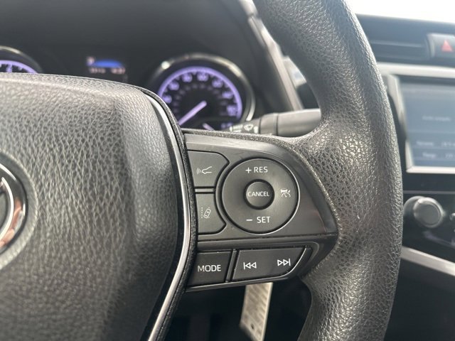 Used 2019 Toyota Camry L image 19