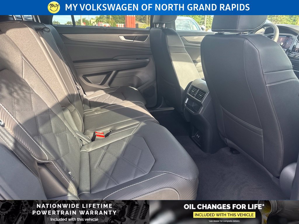 New 2026 Volkswagen Atlas Cross Sport SE AWD/4WD image 22