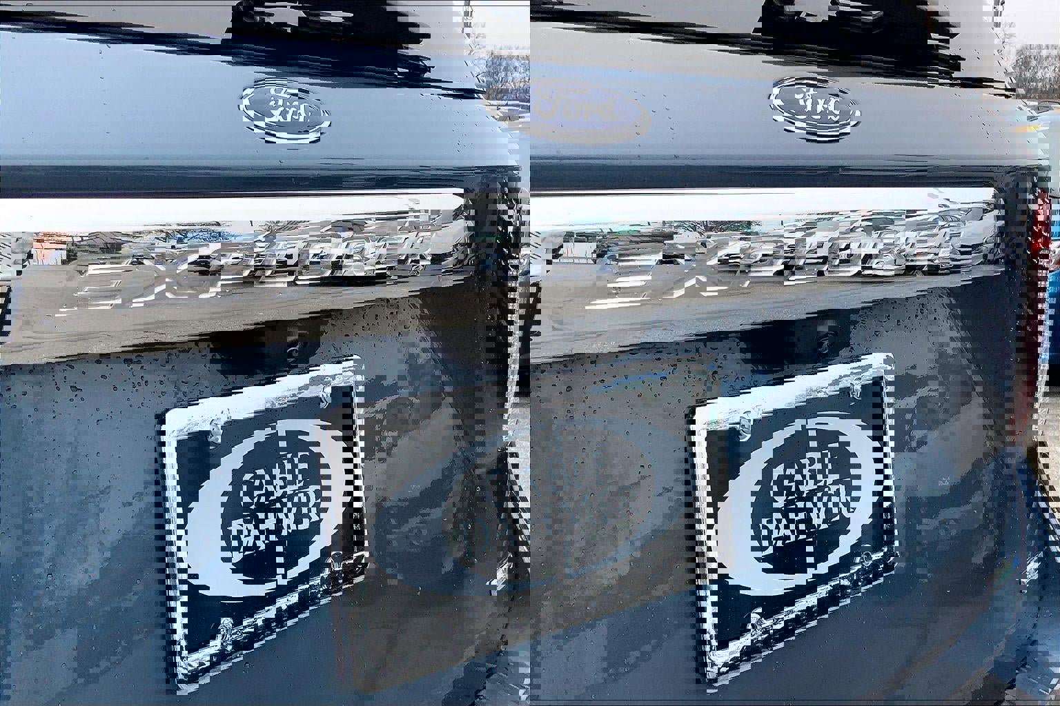 Used 2020 Ford Explorer XLT w/ Equipment Group 202A image 8