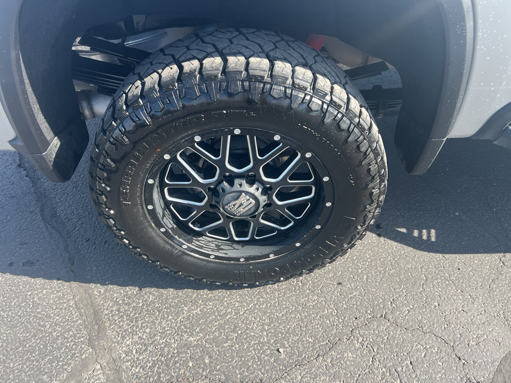 Used 2022 Chevrolet Silverado 3500 LTZ image 5