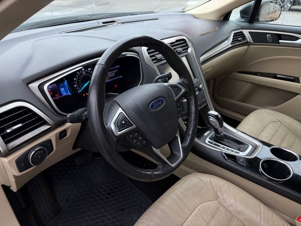 Used 2013 Ford Fusion SE image 13