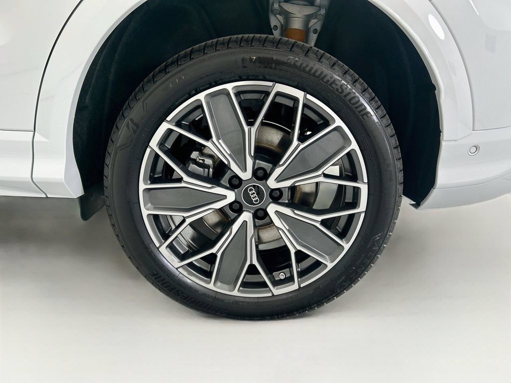 New 2026 Audi Q5 Premium Plus AWD/4WD image 30