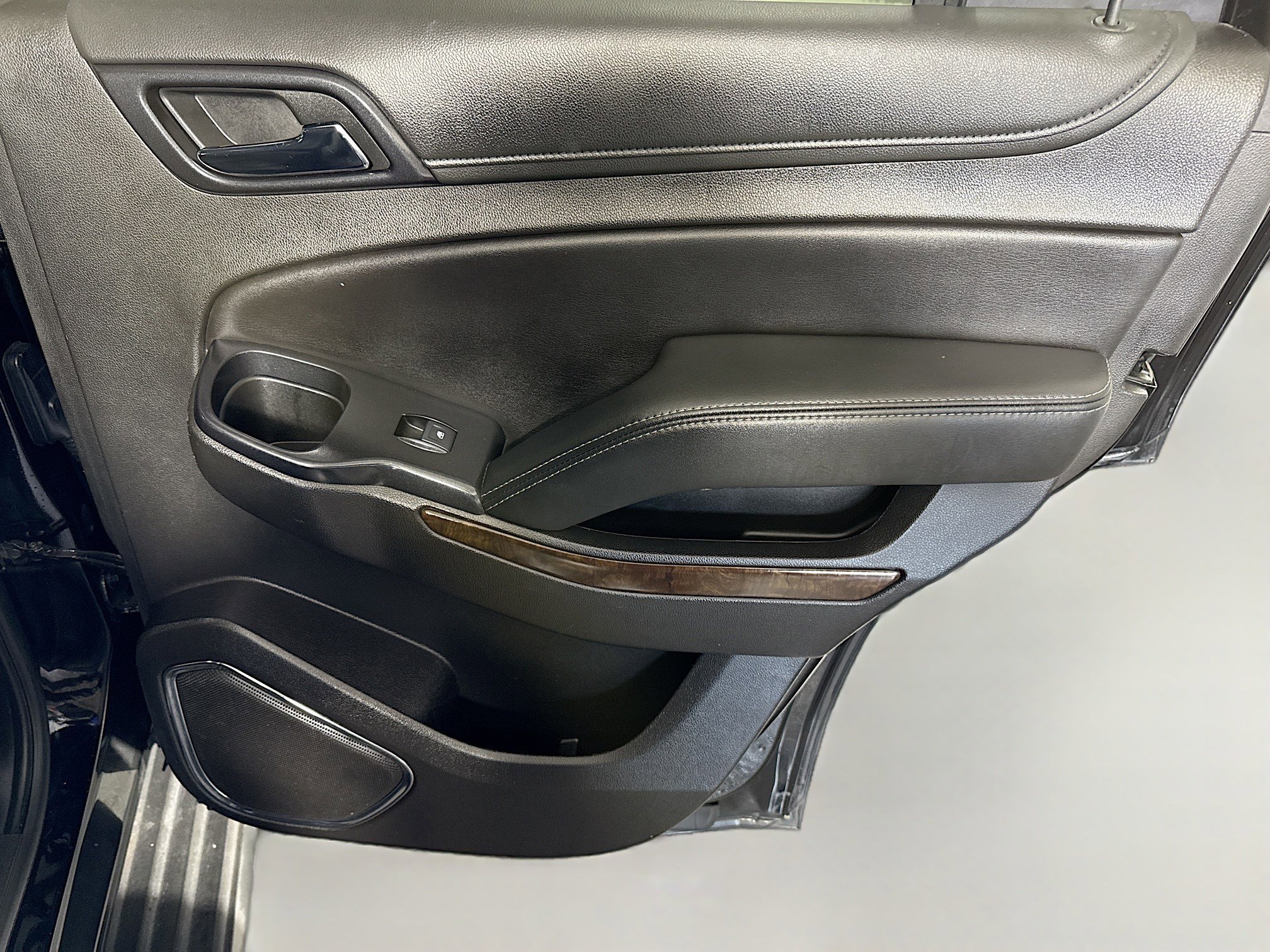 Used 2019 Chevrolet Tahoe LT image 26