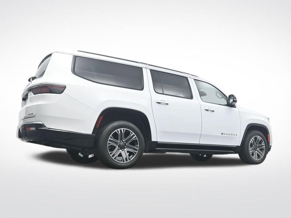 Used 2024 Jeep Wagoneer L Series II w/ Flexible Seating Group image 34