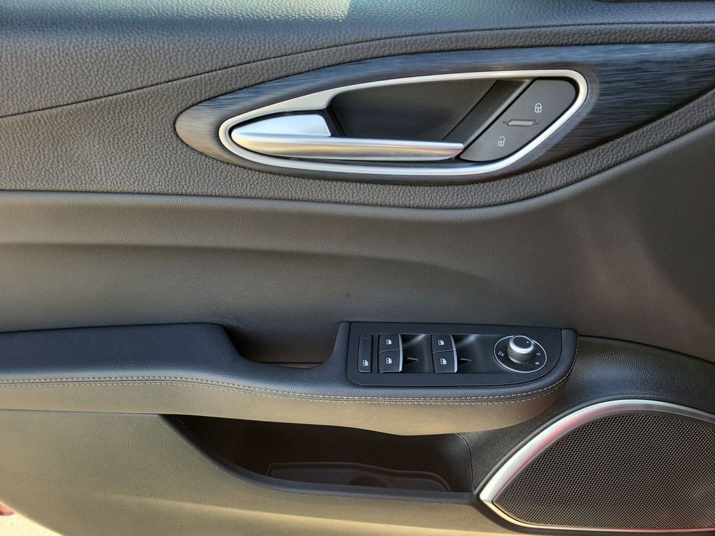 Used 2023 Alfa Romeo Giulia Sprint image 23