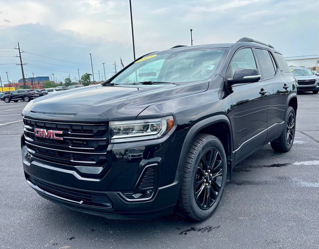 Used 2023 GMC Acadia SLT w/ Elevation Edition AWD/4WD image 3
