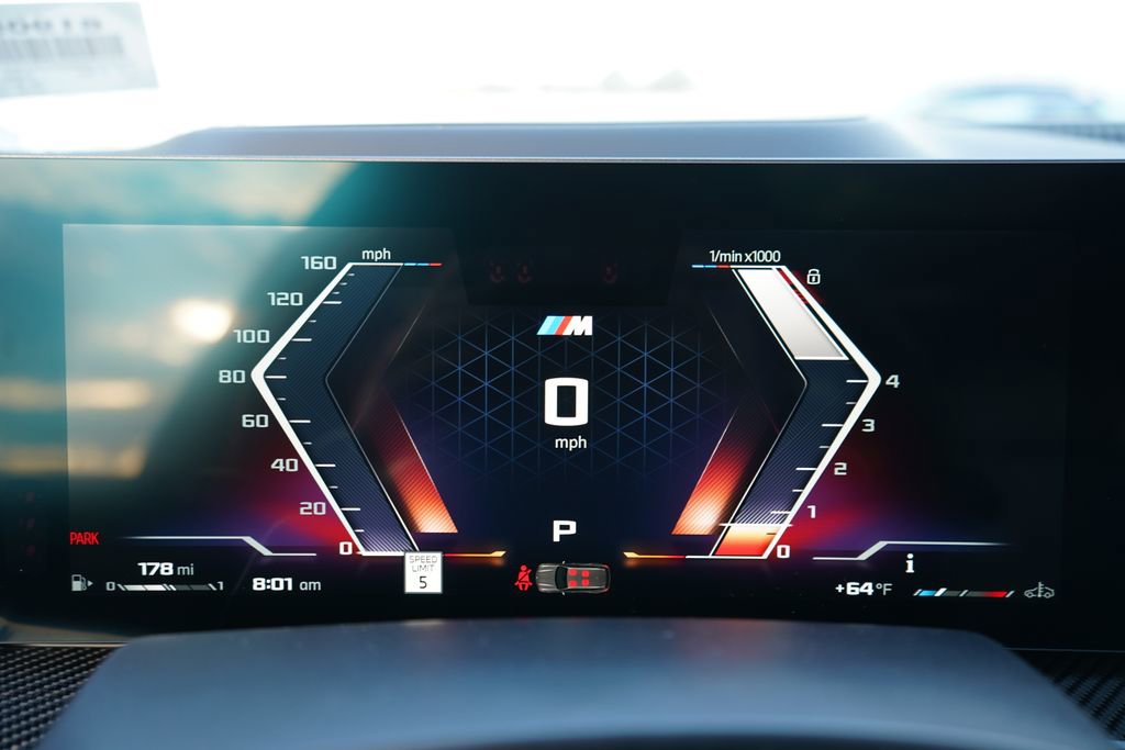 New 2026 BMW X7 M60i image 16