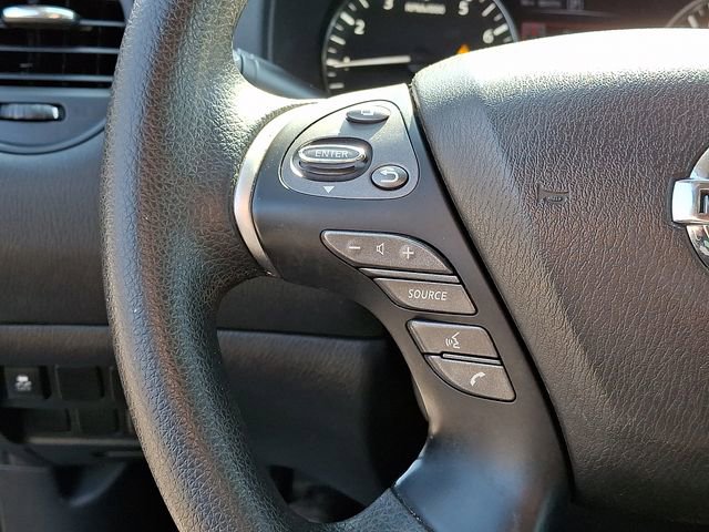Used 2020 Nissan Pathfinder S AWD/4WD image 21
