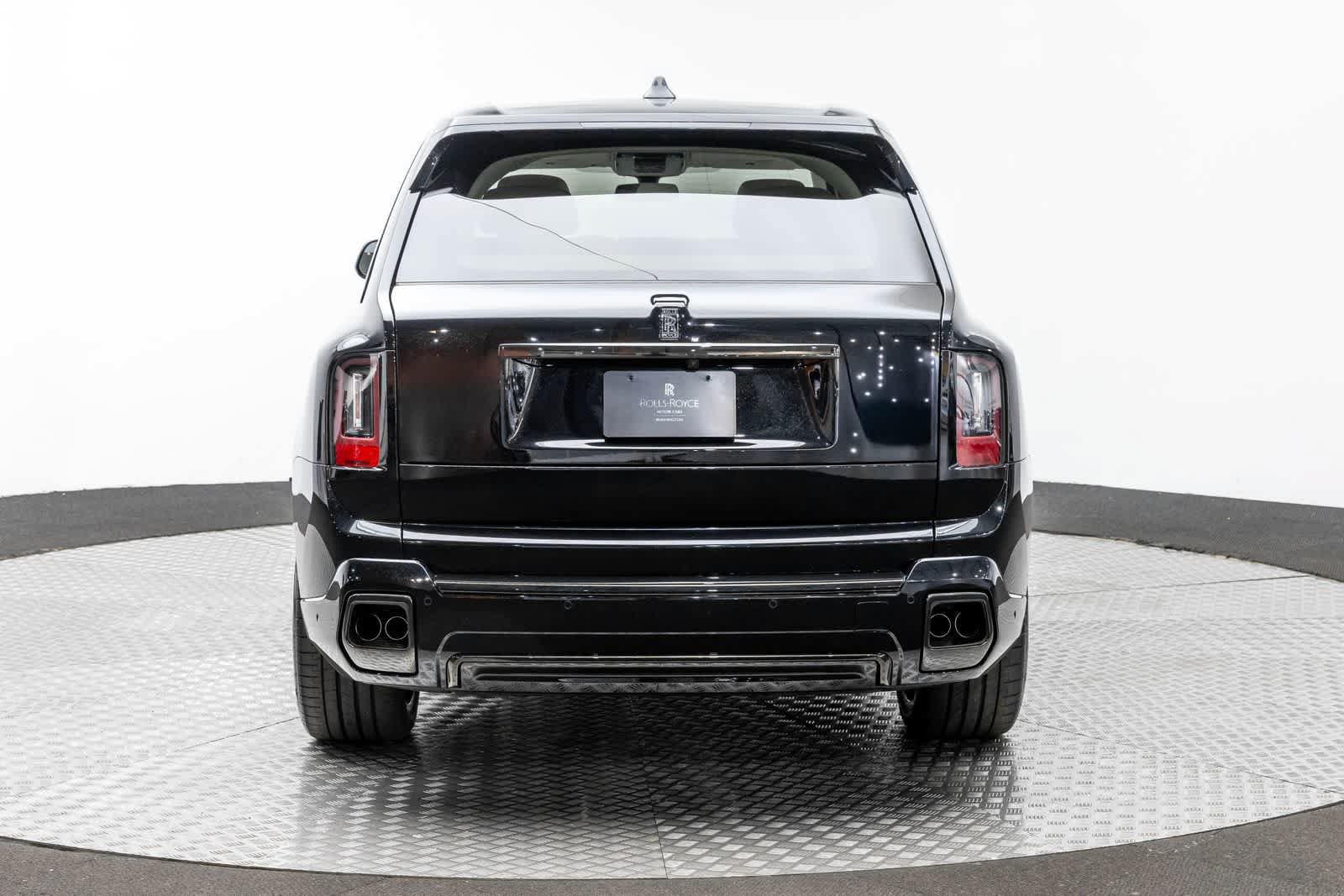 New 2027 Rolls-Royce Cullinan Black Badge AWD/4WD image 5