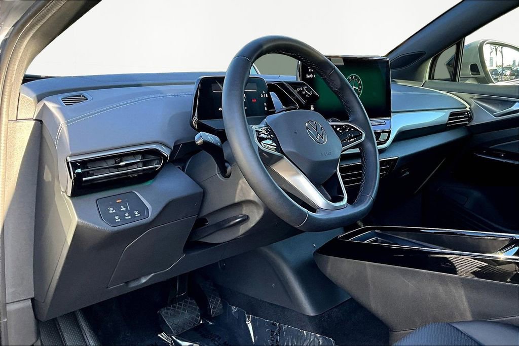 Used 2023 Volkswagen ID.4 Pro S image 17