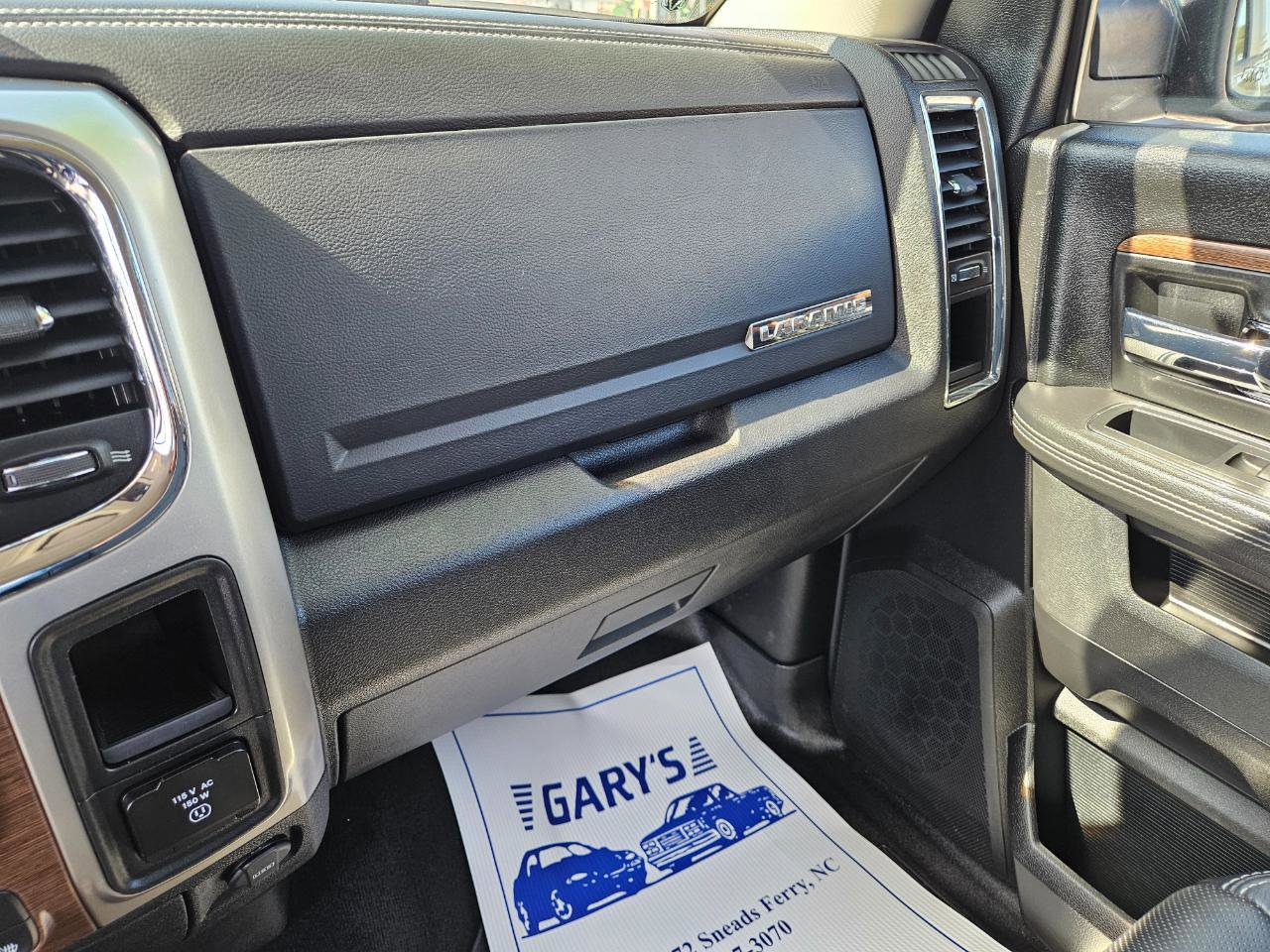 Used 2017 RAM 1500 Laramie image 19