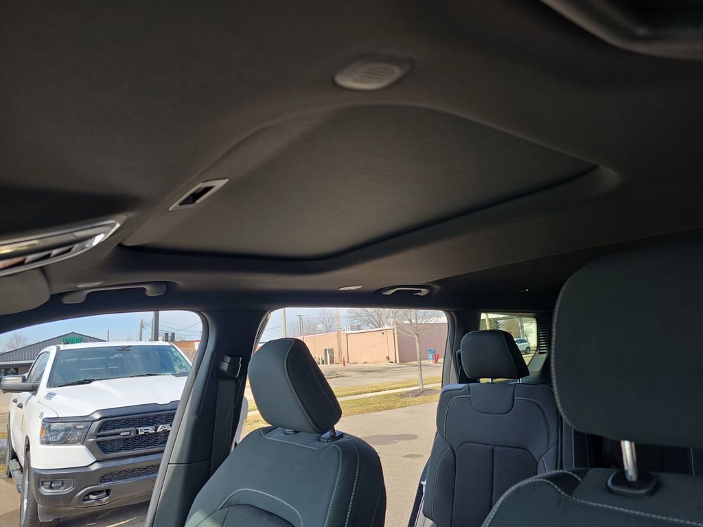 New 2026 Jeep Grand Cherokee L 4WD image 31