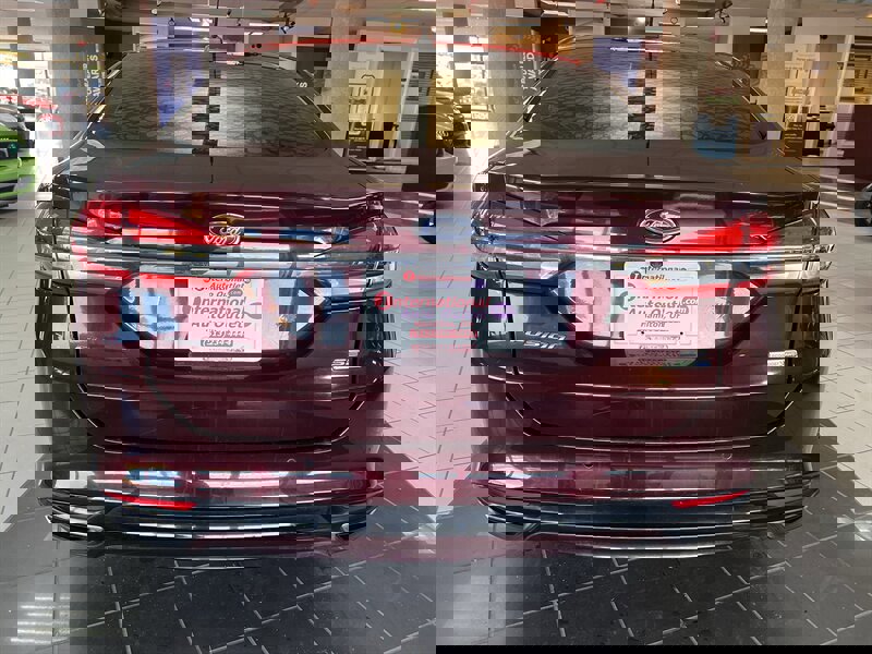 Used 2018 Ford Fusion SE w/ Fusion SE Technology Package image 7